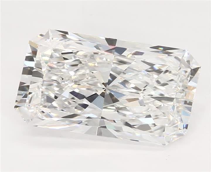 3.35 CT Radiant Lab-Grown Diamond Surrey Vancouver Canada Langley Burnaby Richmond