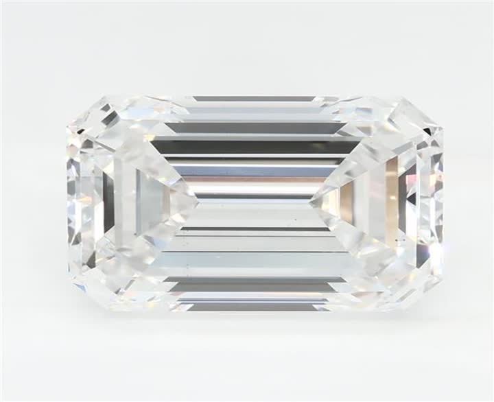 2.94 CT Emerald Lab-Grown Diamond Surrey Vancouver Canada Langley Burnaby Richmond