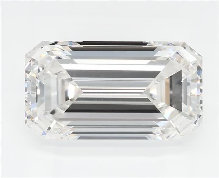 2.08 CT Emerald Lab-Grown Diamond Surrey Vancouver Canada Langley Burnaby Richmond