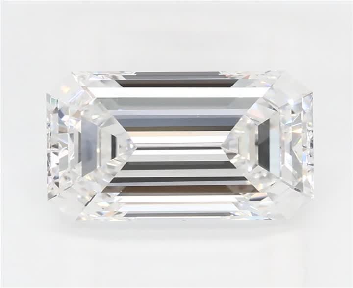 1.89 CT Emerald Lab-Grown Diamond Surrey Vancouver Canada Langley Burnaby Richmond