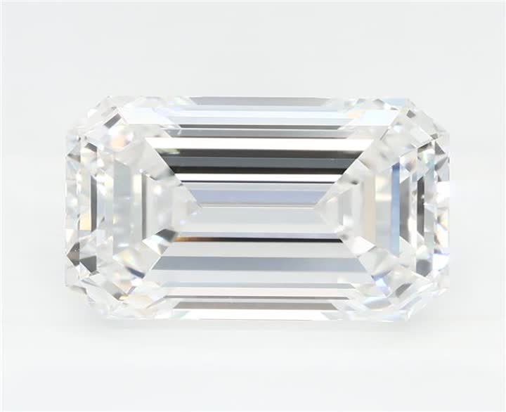 3.04 CT Emerald Lab-Grown Diamond Surrey Vancouver Canada Langley Burnaby Richmond