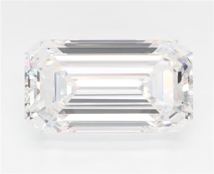 3.83 CT Emerald Lab-Grown Diamond Surrey Vancouver Canada Langley Burnaby Richmond