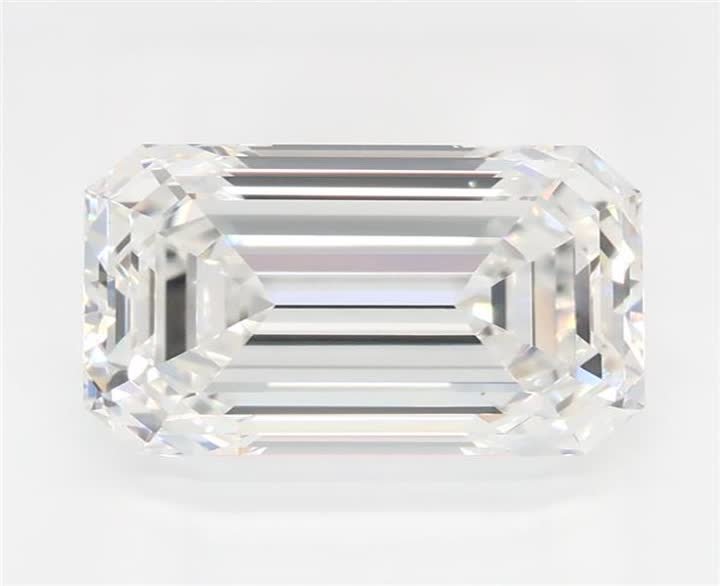 1.89 CT Emerald Lab-Grown Diamond Surrey Vancouver Canada Langley Burnaby Richmond