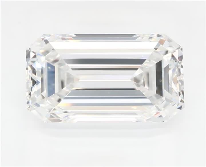1.81 CT Emerald Lab-Grown Diamond Surrey Vancouver Canada Langley Burnaby Richmond