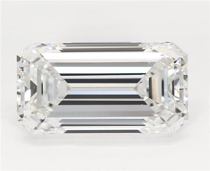 2.1 CT Emerald Lab-Grown Diamond Surrey Vancouver Canada Langley Burnaby Richmond