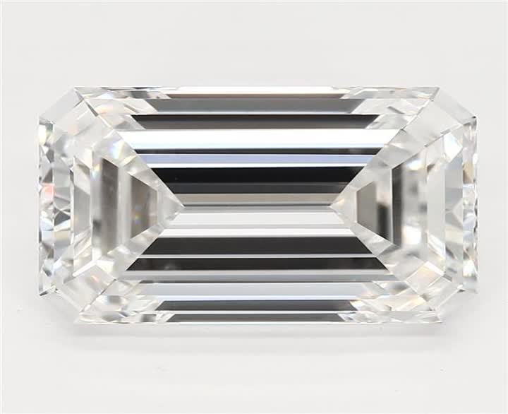 2.04 CT Emerald Lab-Grown Diamond Surrey Vancouver Canada Langley Burnaby Richmond
