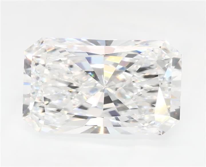 1.6 CT Radiant Lab-Grown Diamond Surrey Vancouver Canada Langley Burnaby Richmond