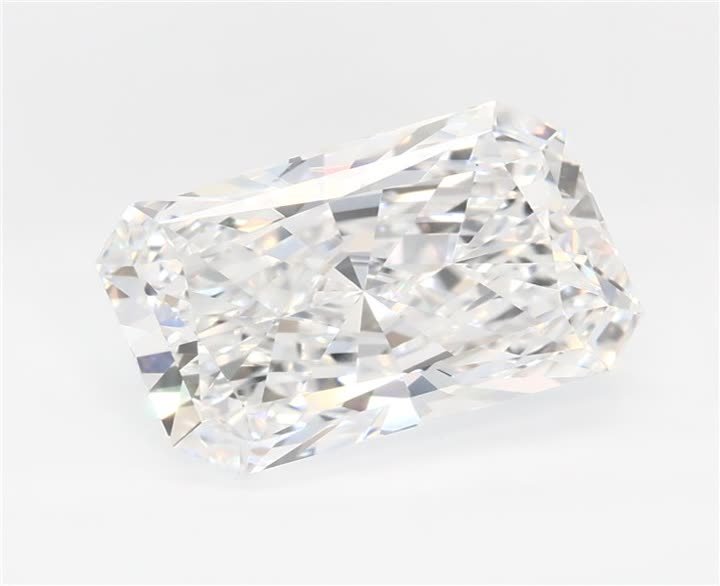 2.02 CT Radiant Lab-Grown Diamond Surrey Vancouver Canada Langley Burnaby Richmond