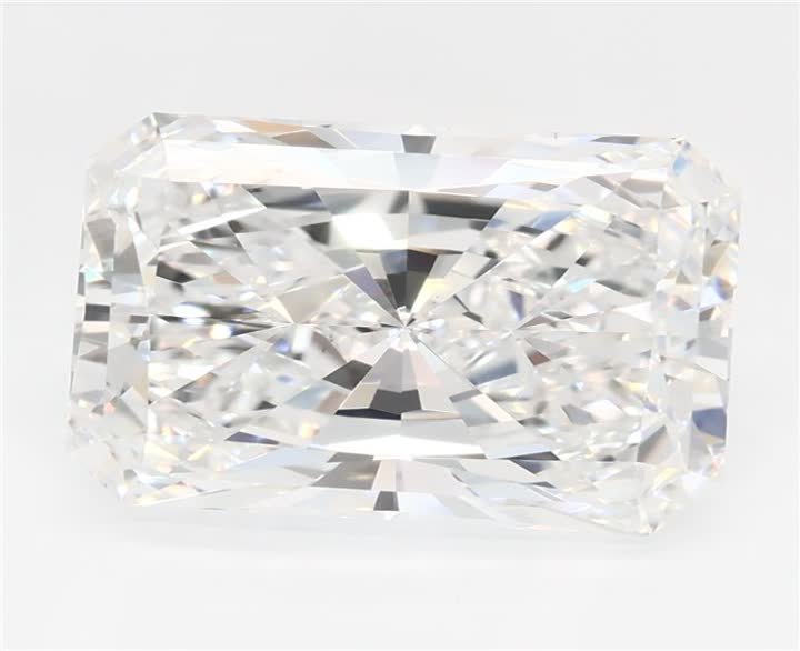 2.88 CT Radiant Lab-Grown Diamond Surrey Vancouver Canada Langley Burnaby Richmond