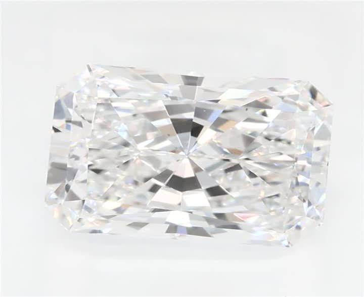 1.55 CT Radiant Lab-Grown Diamond Surrey Vancouver Canada Langley Burnaby Richmond