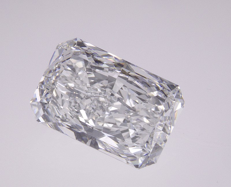 2.3 CT Radiant Lab-Grown Diamond Surrey Vancouver Canada Langley Burnaby Richmond