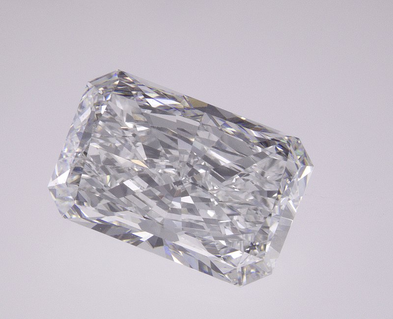 3.08 CT Radiant Lab-Grown Diamond Surrey Vancouver Canada Langley Burnaby Richmond
