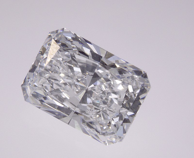 2.59 CT Radiant Lab-Grown Diamond Surrey Vancouver Canada Langley Burnaby Richmond
