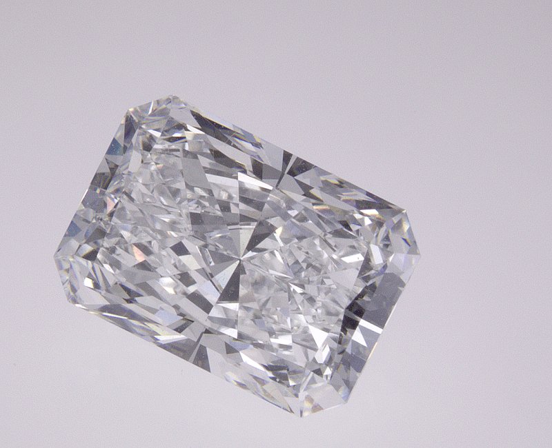2.77 CT Radiant Lab-Grown Diamond Surrey Vancouver Canada Langley Burnaby Richmond