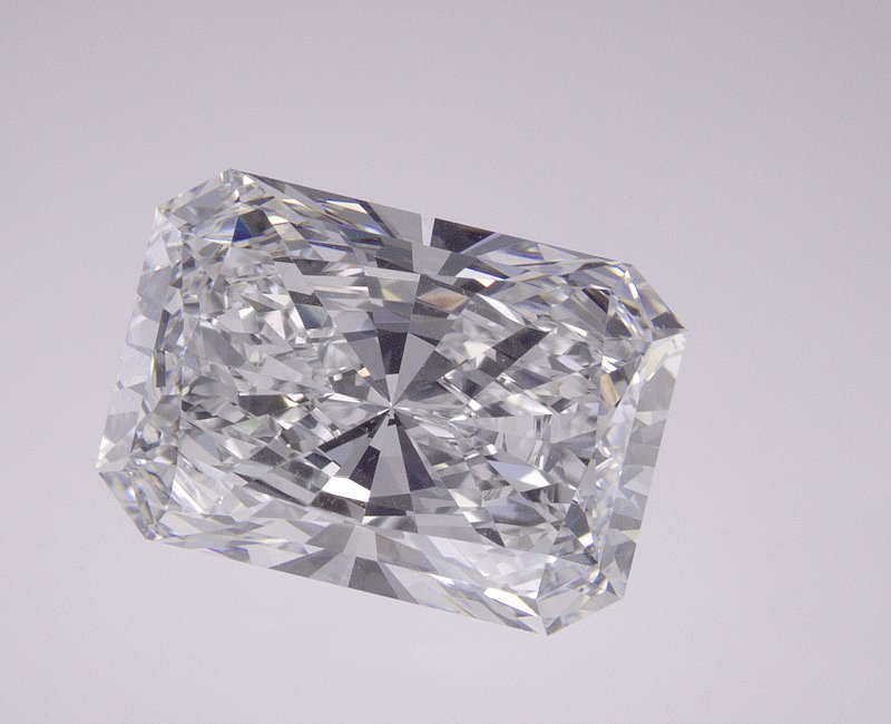 4.08 CT Radiant Lab-Grown Diamond Surrey Vancouver Canada Langley Burnaby Richmond