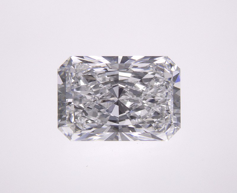 2.26 CT Radiant Lab-Grown Diamond Surrey Vancouver Canada Langley Burnaby Richmond