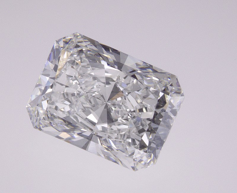 2.1 CT Radiant Lab-Grown Diamond Surrey Vancouver Canada Langley Burnaby Richmond