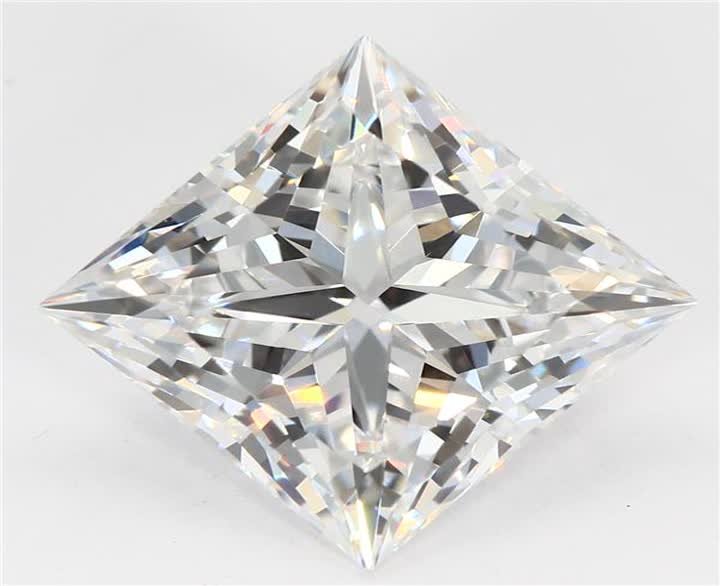 3.05 CT Square Lab-Grown Diamond Surrey Vancouver Canada Langley Burnaby Richmond