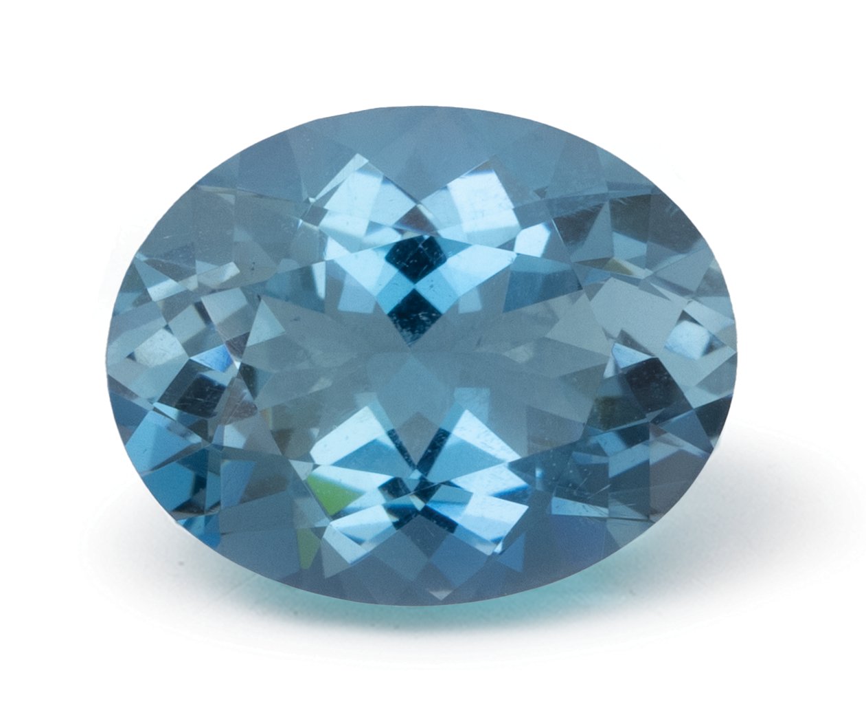 OVAL 2.72ct Natural Aquamarine