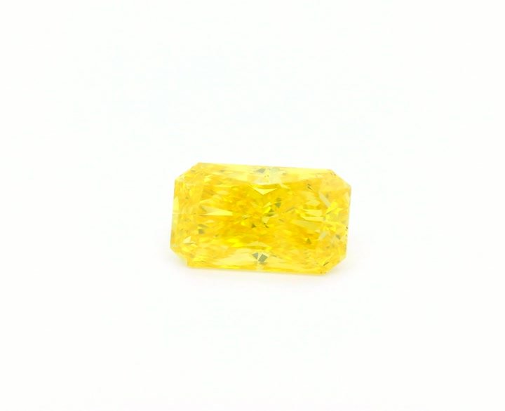 2.02 CT Radiant Lab-Grown Diamond Surrey Vancouver Canada Langley Burnaby Richmond