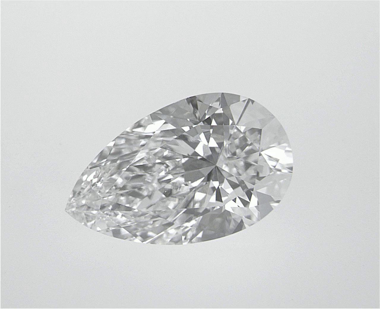2.05 CT Pear Lab-Grown Diamond Surrey Vancouver Canada Langley Burnaby Richmond