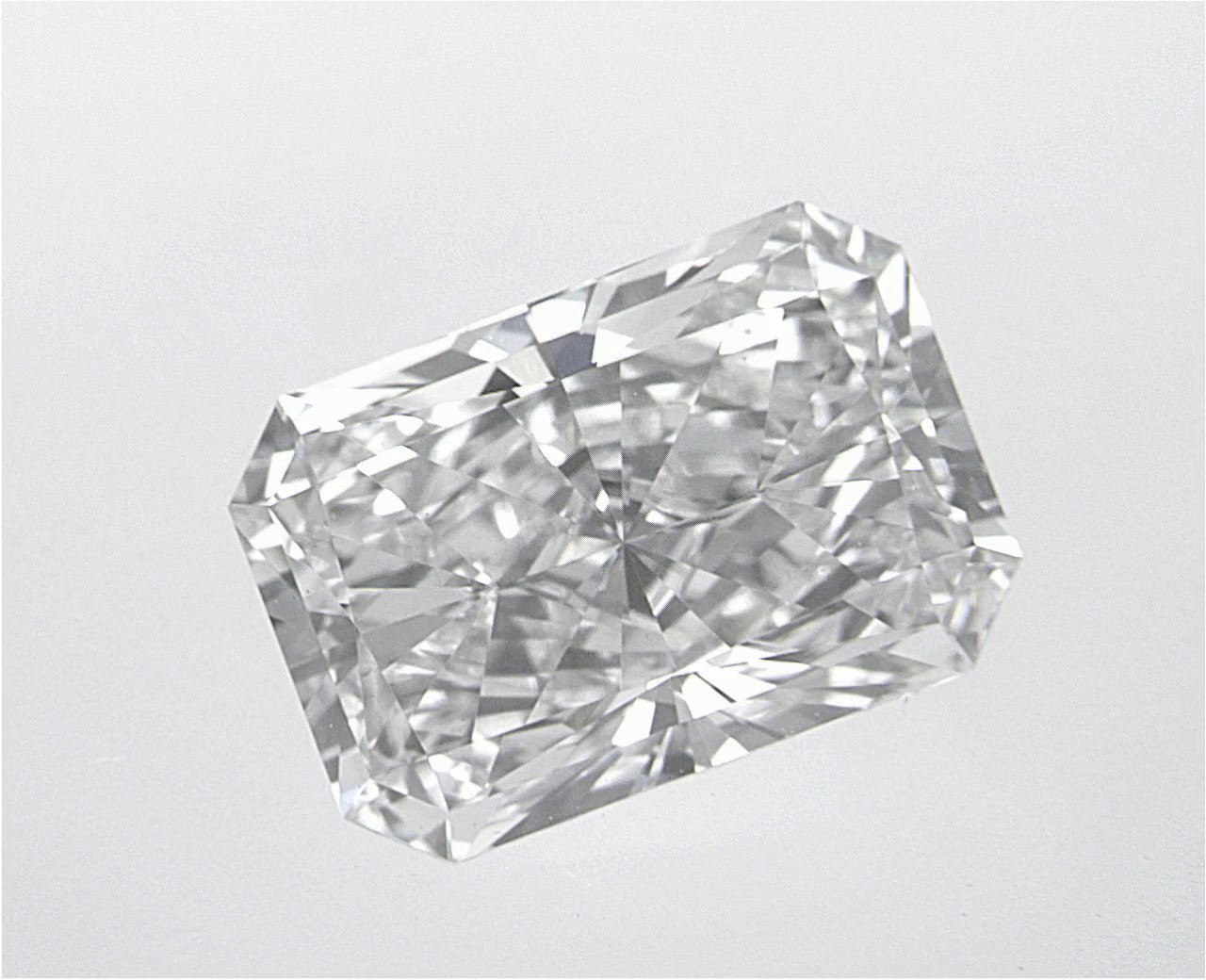 2.09 CT Radiant Lab-Grown Diamond Surrey Vancouver Canada Langley Burnaby Richmond