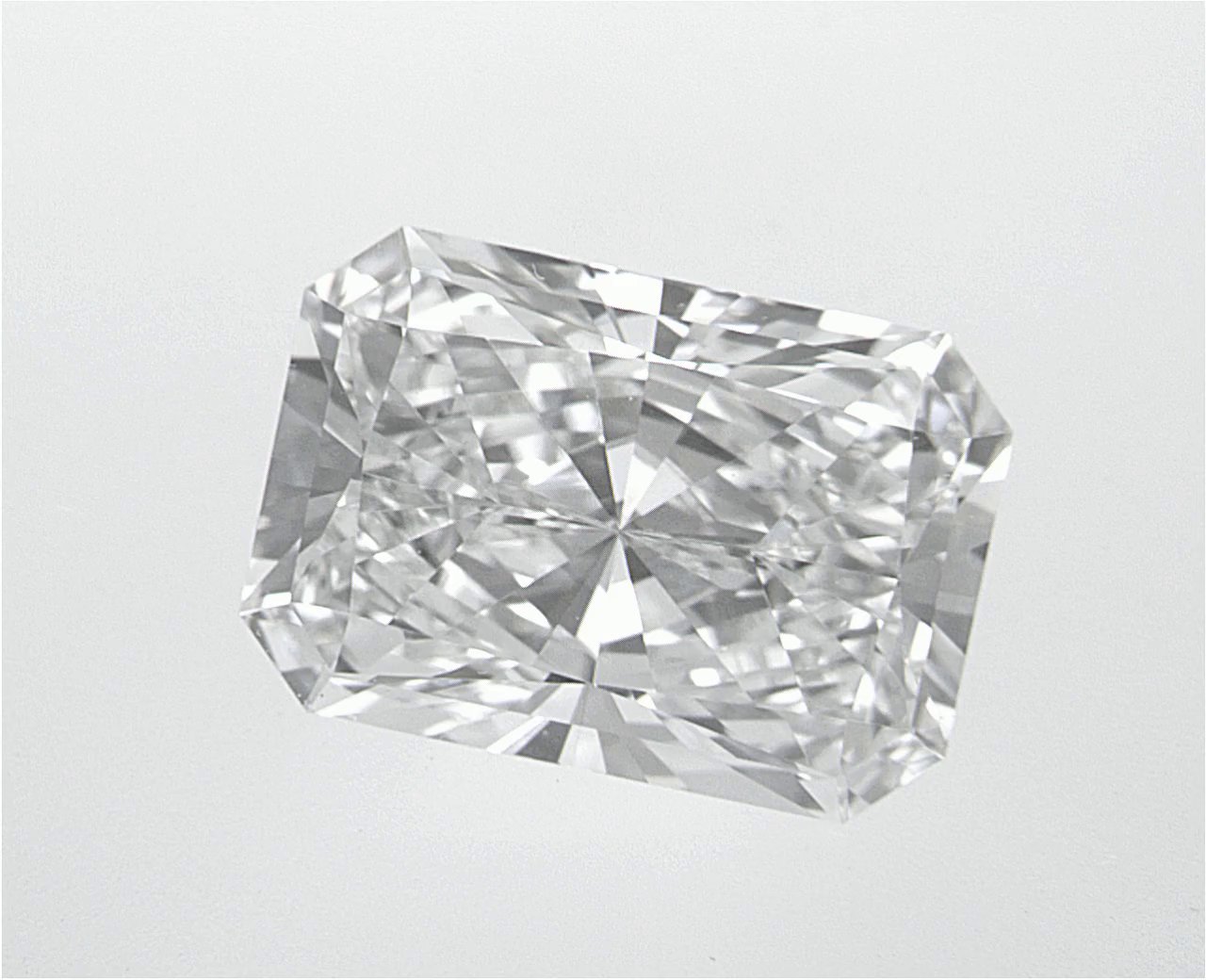 2.05 CT Radiant Lab-Grown Diamond Surrey Vancouver Canada Langley Burnaby Richmond
