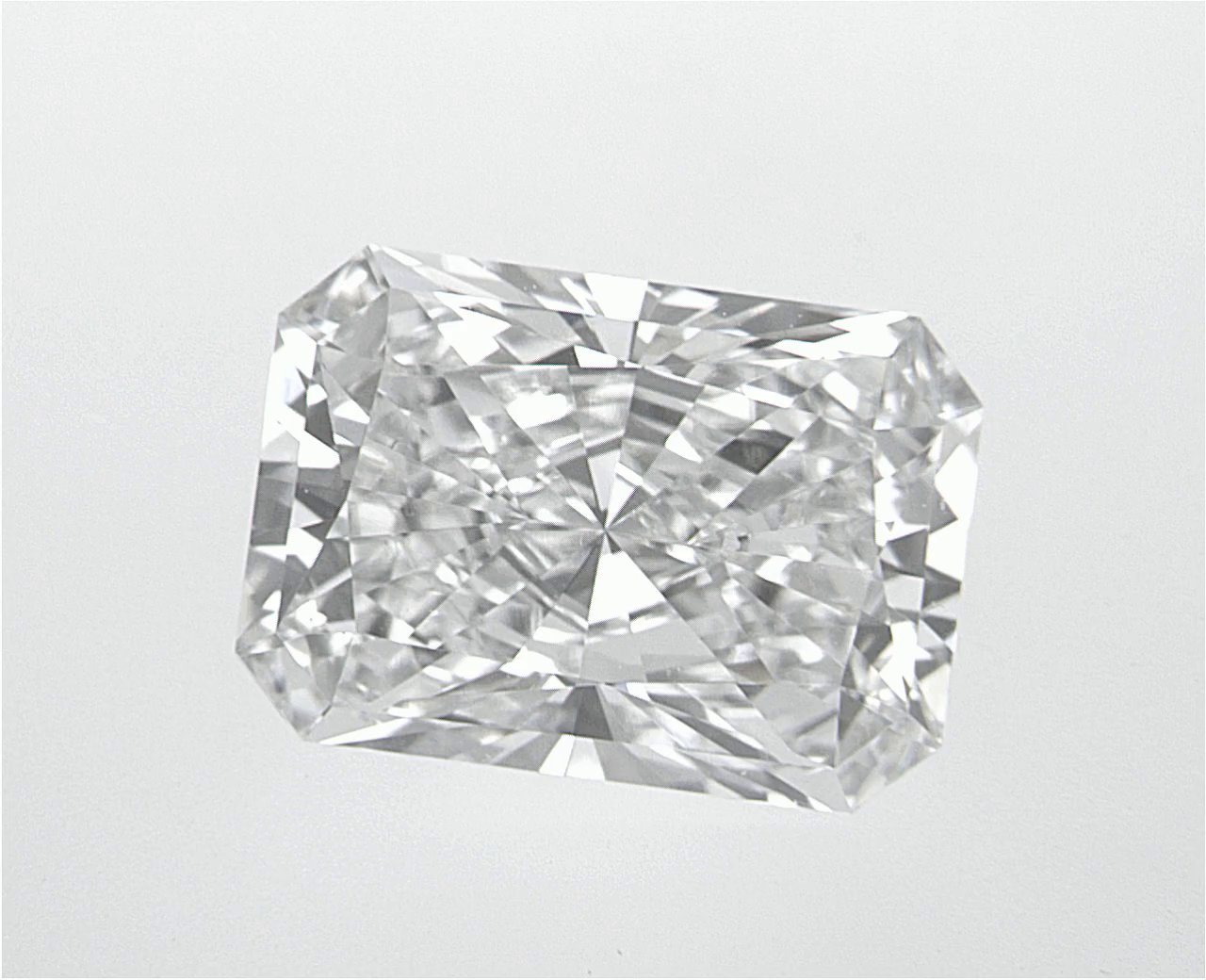 2.07 CT Radiant Lab-Grown Diamond Surrey Vancouver Canada Langley Burnaby Richmond