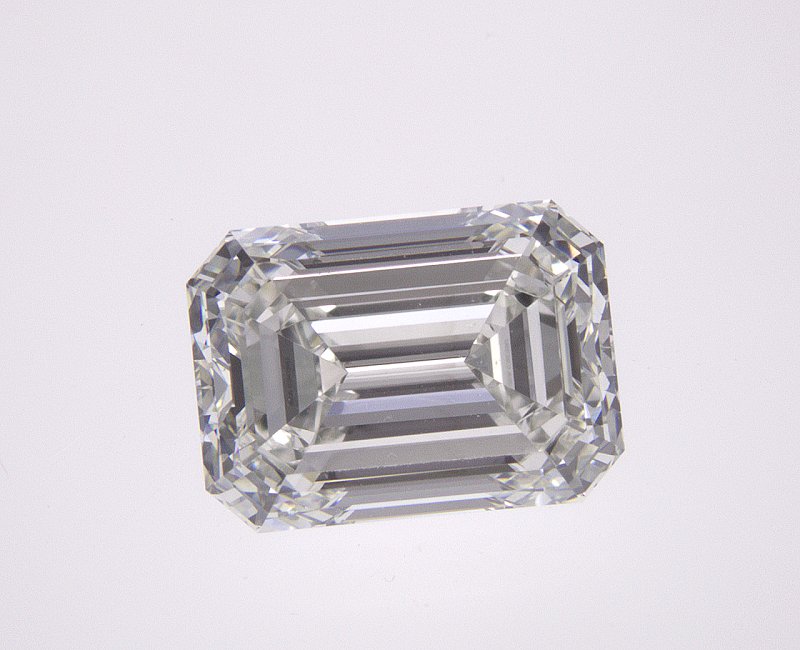 2.26 CT Emerald Natural Diamond Surrey Vancouver Canada Langley Burnaby Richmond