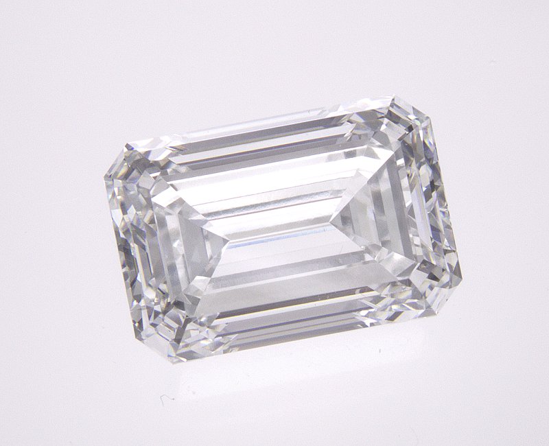 3.08 CT Emerald Lab-Grown Diamond Surrey Vancouver Canada Langley Burnaby Richmond