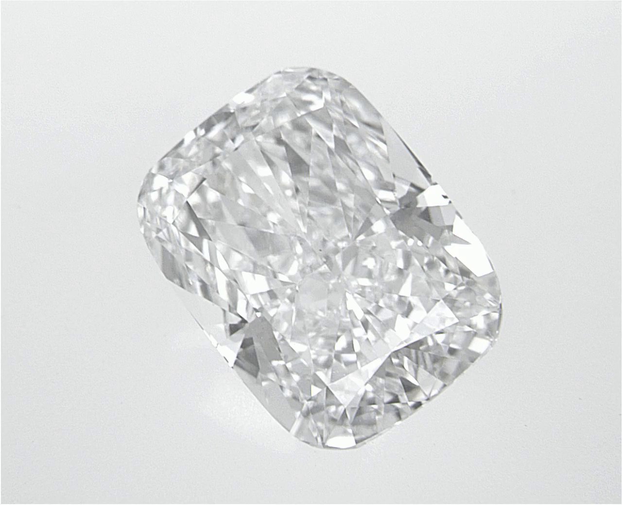 2.53 CT Elongatedcushion Lab-Grown Diamond Surrey Vancouver Canada Langley Burnaby Richmond