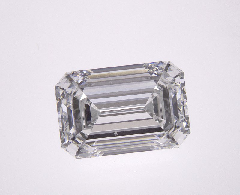 3.85 CT Emerald Lab-Grown Diamond Surrey Vancouver Canada Langley Burnaby Richmond