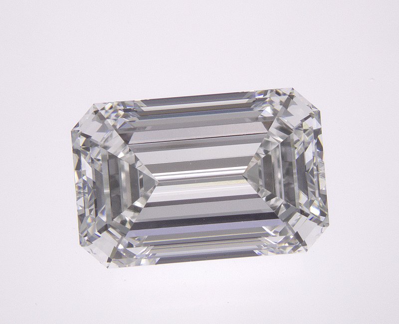 3.8 CT Emerald Lab-Grown Diamond Surrey Vancouver Canada Langley Burnaby Richmond