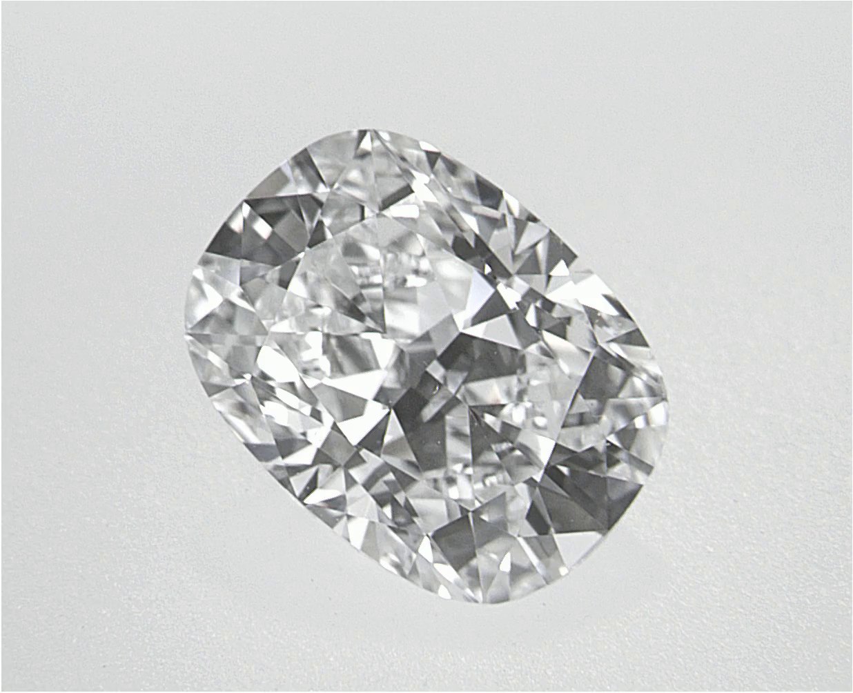 1.62 CT Elongatedcushion Lab-Grown Diamond Surrey Vancouver Canada Langley Burnaby Richmond