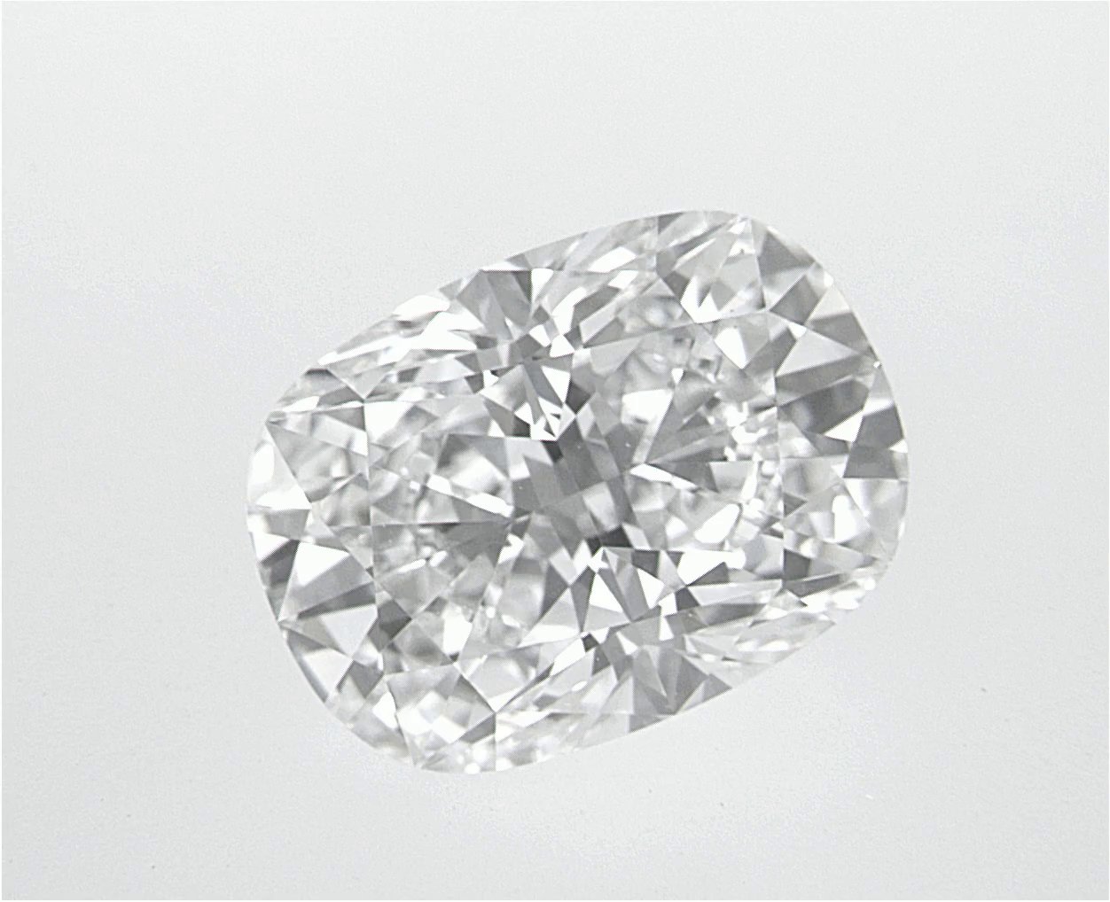 1.75 CT Elongatedcushion Lab-Grown Diamond Surrey Vancouver Canada Langley Burnaby Richmond