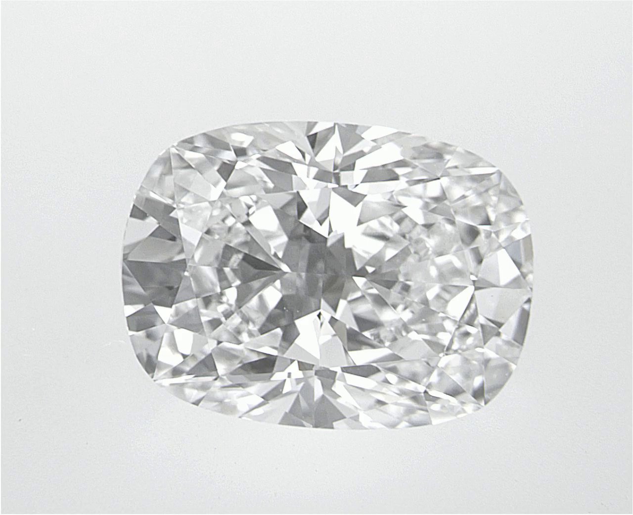 2.89 CT Elongatedcushion Lab-Grown Diamond Surrey Vancouver Canada Langley Burnaby Richmond