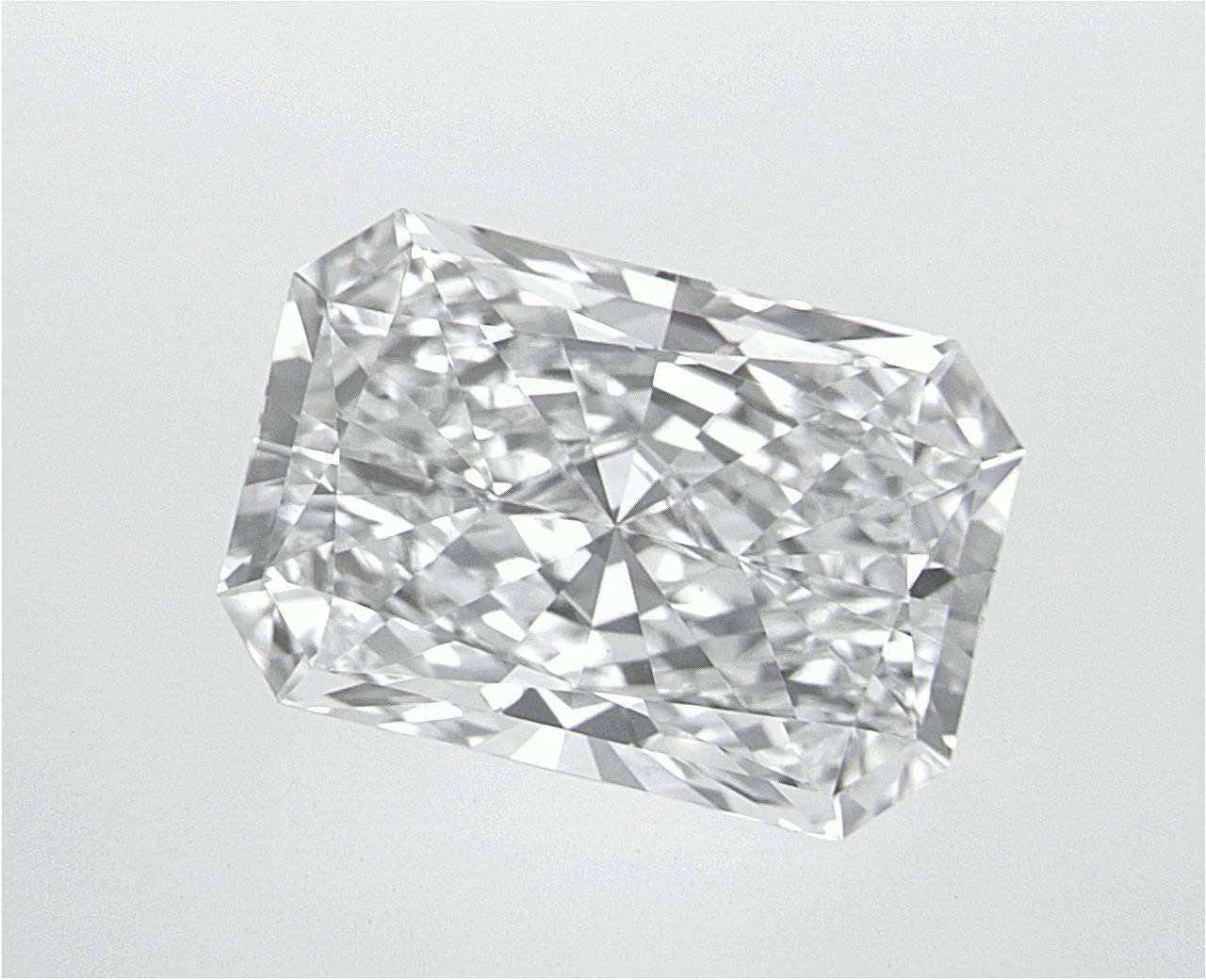 2.57 CT Radiant Lab-Grown Diamond Surrey Vancouver Canada Langley Burnaby Richmond