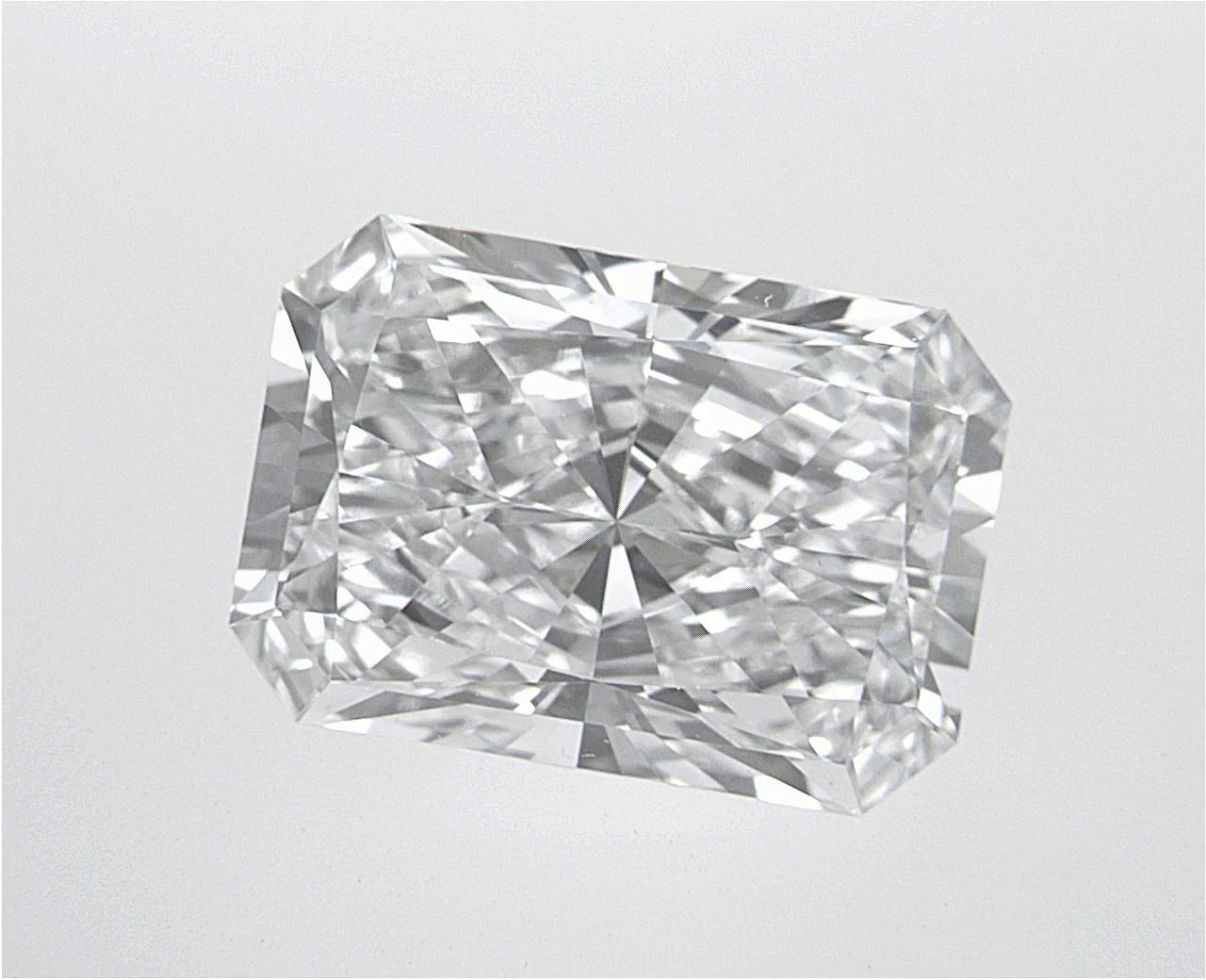 2.56 CT Radiant Lab-Grown Diamond Surrey Vancouver Canada Langley Burnaby Richmond