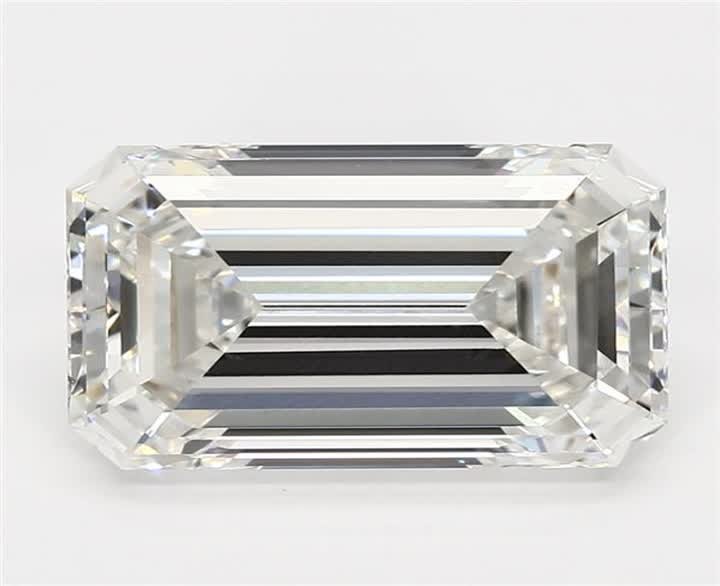 3.78 CT Emerald Lab-Grown Diamond Surrey Vancouver Canada Langley Burnaby Richmond