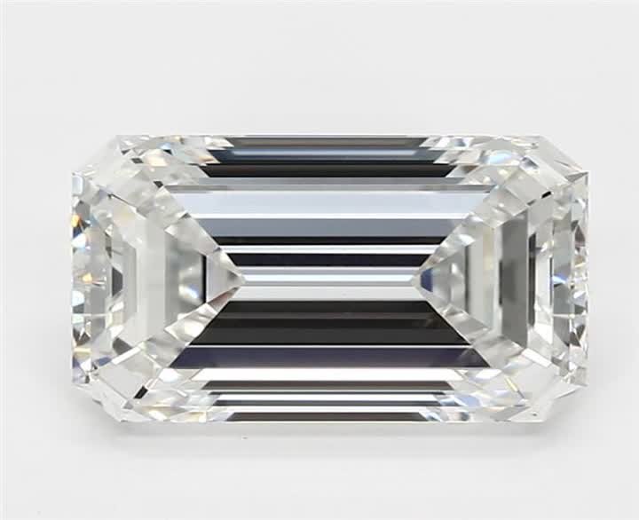 2.59 CT Emerald Lab-Grown Diamond Surrey Vancouver Canada Langley Burnaby Richmond