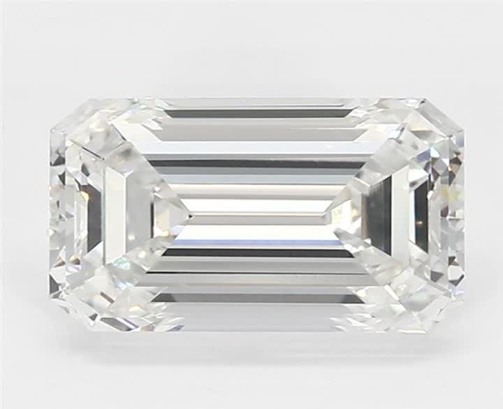 3.22 CT Emerald Lab-Grown Diamond Surrey Vancouver Canada Langley Burnaby Richmond