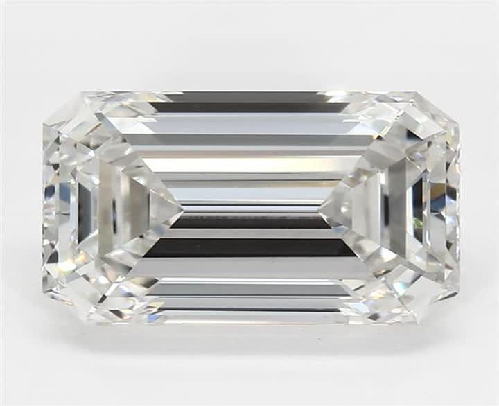 4.09 CT Emerald Lab-Grown Diamond Surrey Vancouver Canada Langley Burnaby Richmond