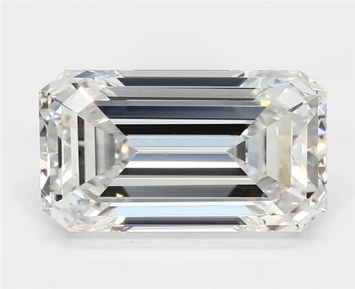 2.74 CT Emerald Lab-Grown Diamond Surrey Vancouver Canada Langley Burnaby Richmond