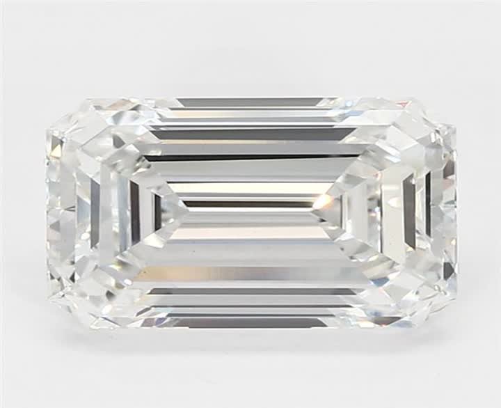 3.07 CT Emerald Lab-Grown Diamond Surrey Vancouver Canada Langley Burnaby Richmond