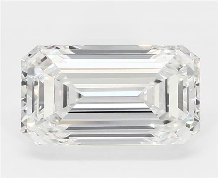 4.05 CT Emerald Lab-Grown Diamond Surrey Vancouver Canada Langley Burnaby Richmond