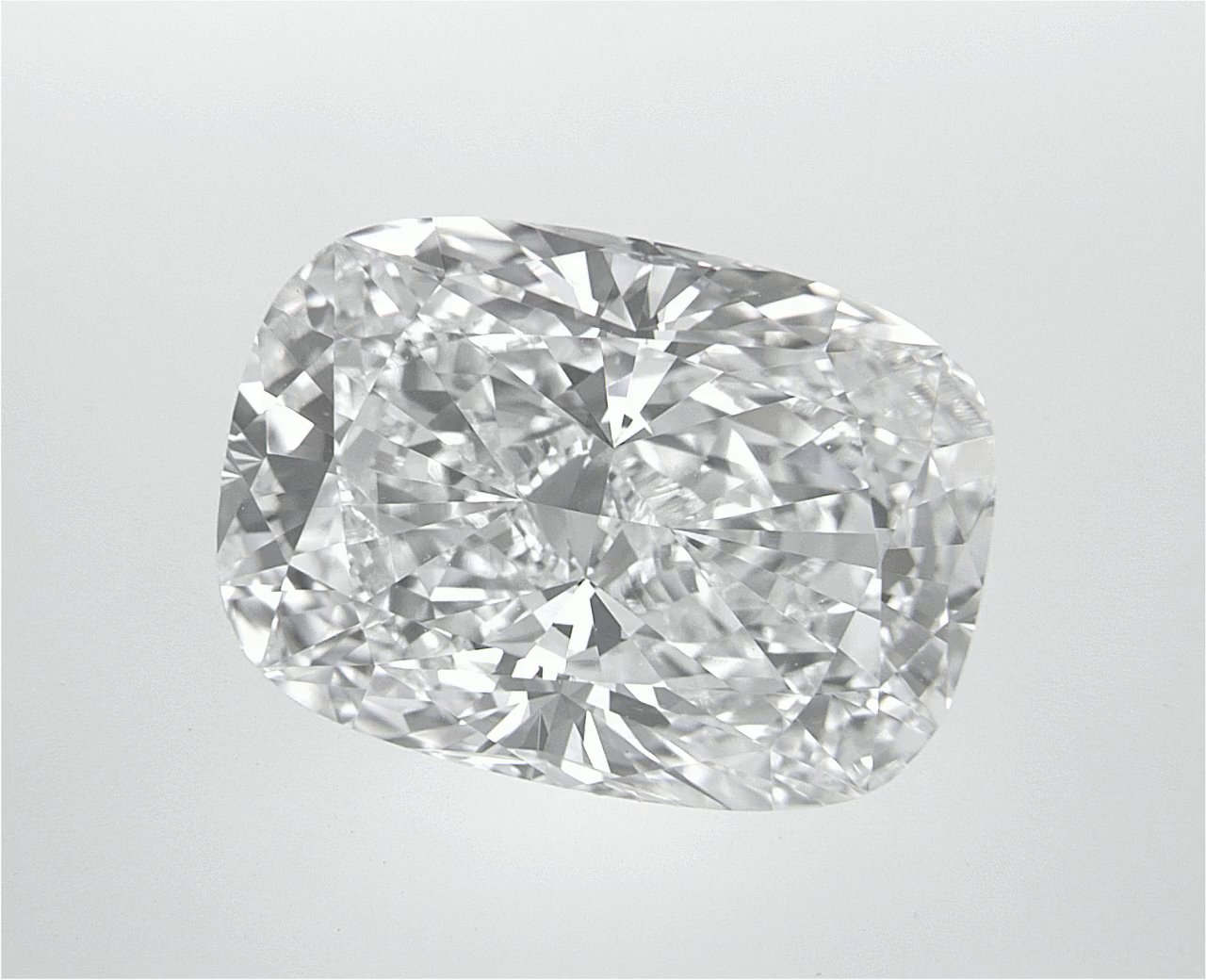 7.07 CT Elongatedcushion Lab-Grown Diamond Surrey Vancouver Canada Langley Burnaby Richmond