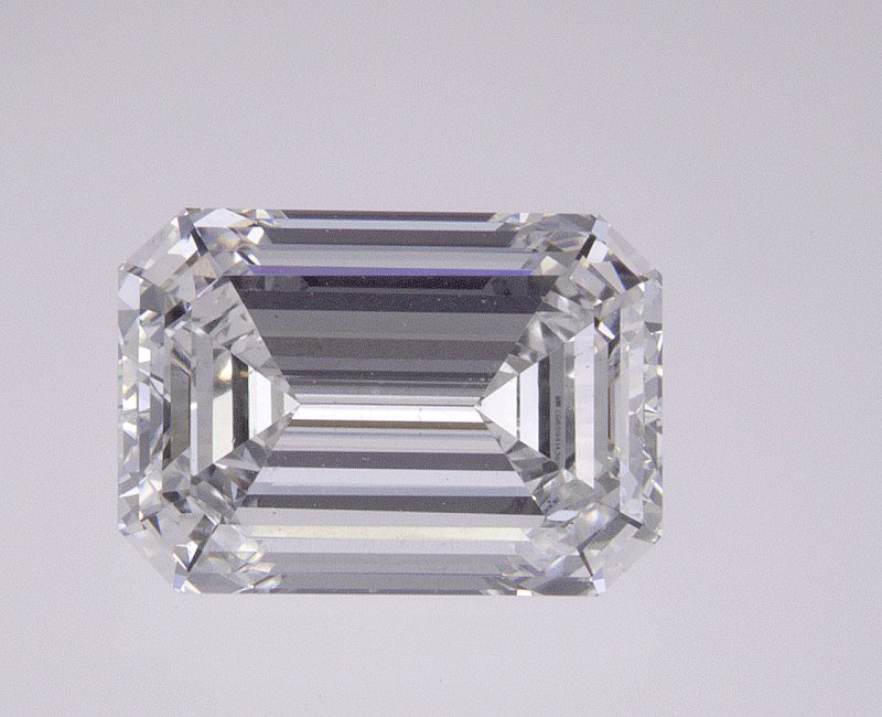 2.2 CT Emerald Lab-Grown Diamond Surrey Vancouver Canada Langley Burnaby Richmond