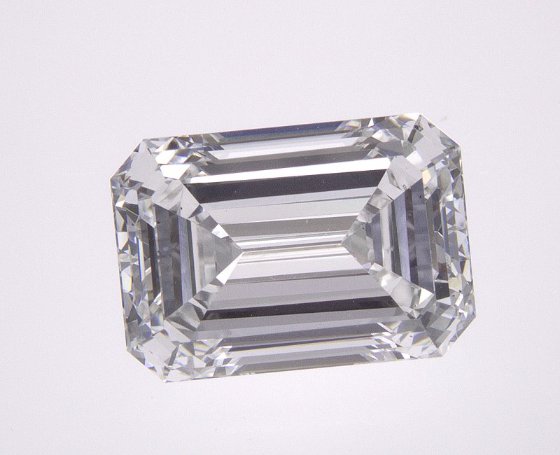 3.04 CT Emerald Lab-Grown Diamond Surrey Vancouver Canada Langley Burnaby Richmond