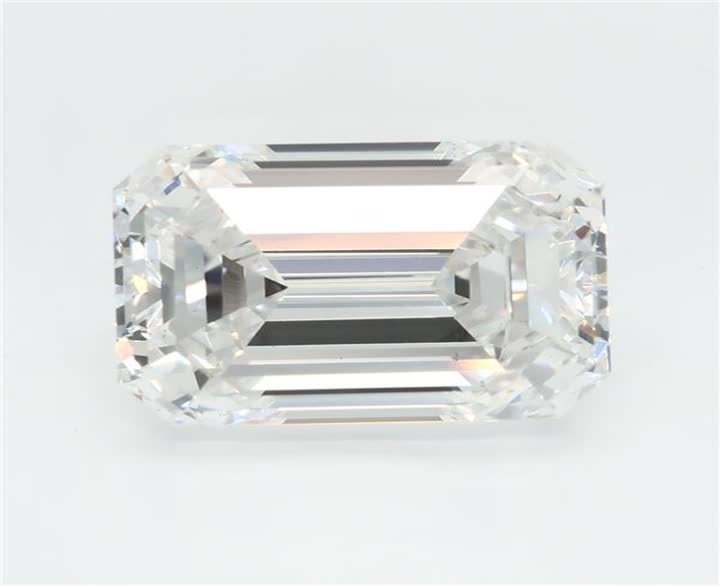 3.53 CT Emerald Lab-Grown Diamond Surrey Vancouver Canada Langley Burnaby Richmond