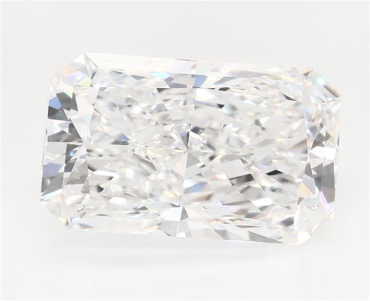 3.06 CT Radiant Lab-Grown Diamond Surrey Vancouver Canada Langley Burnaby Richmond